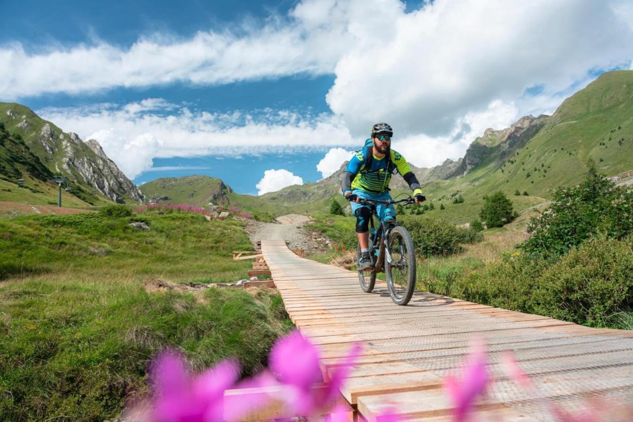 Appartamento Casa Porrone Passo del Tonale Esterno foto